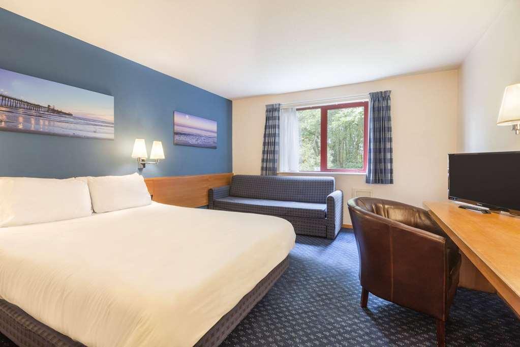 Days Inn Magor Ruang foto